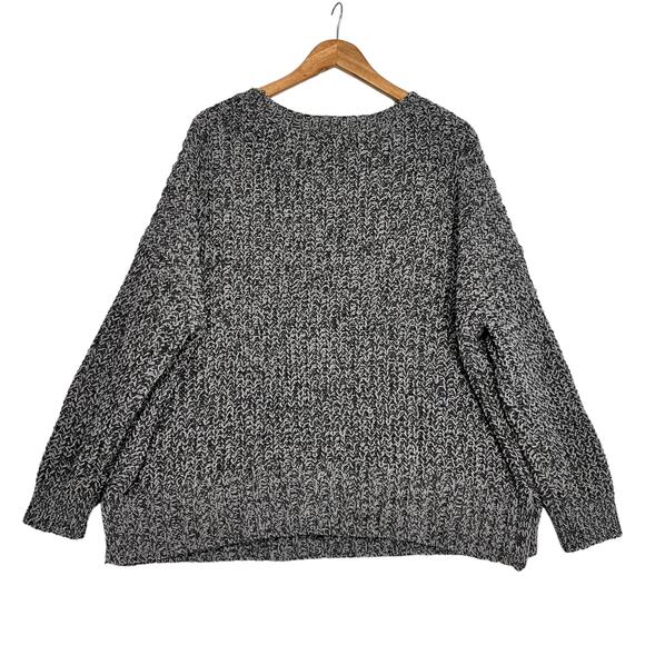 American Eagle Oversized Knit Sweater Sz M Gray Pullover Crewneck Side Slit - Picture 6 of 6